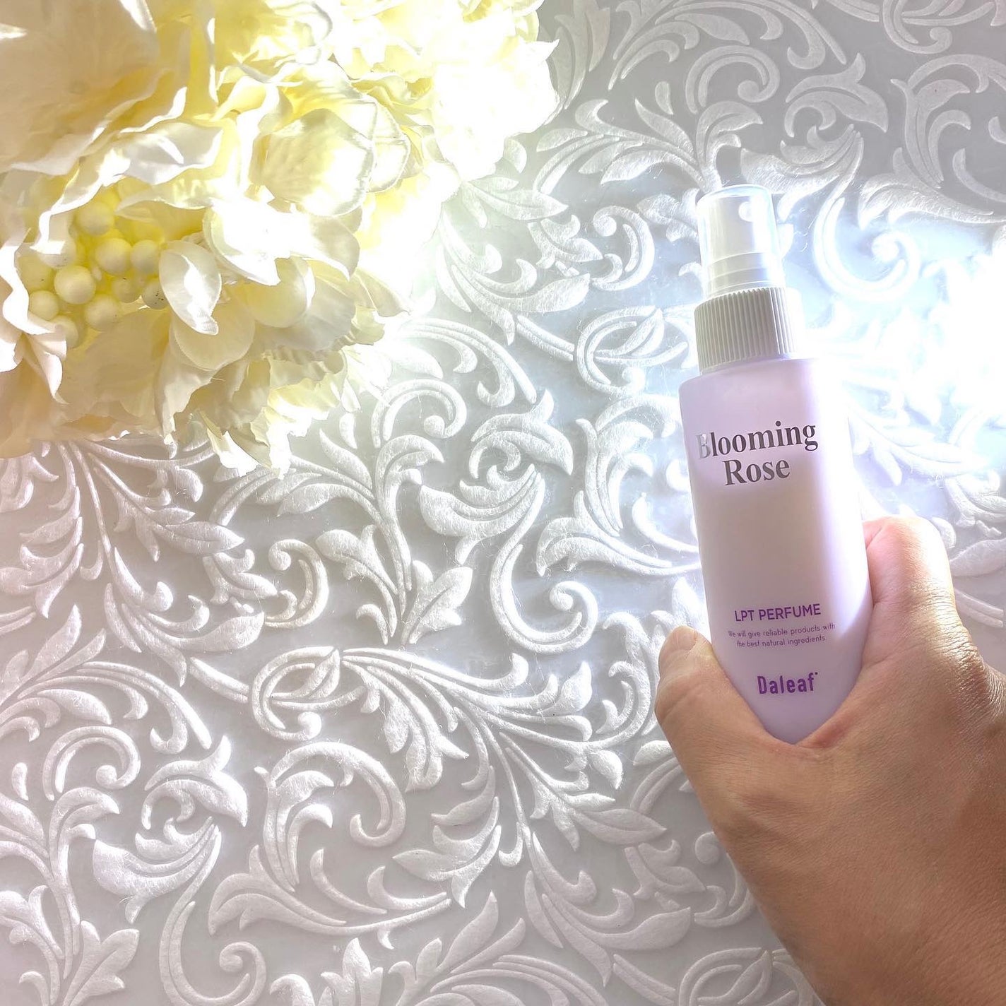 パフュームヘアパックインミスト Pink Breeze/Daleaf/アウトバストリートメントを使ったクチコミ(2枚目)