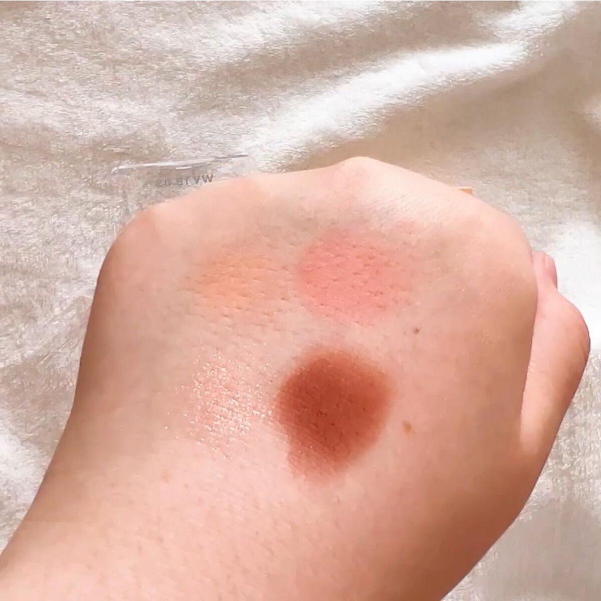 プチポケットアイシャドウパレット/SO GLAM/アイシャドウパレットを使ったクチコミ(4枚目)