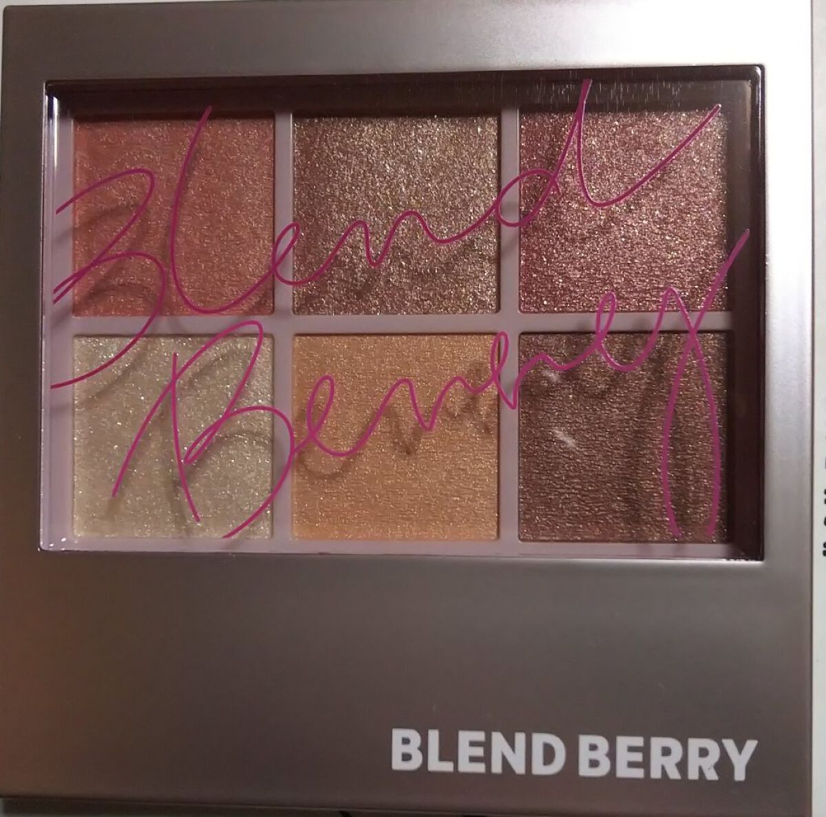 オーラクリエイション/BLEND BERRY/アイシャドウパレットを使ったクチコミ(3枚目)
