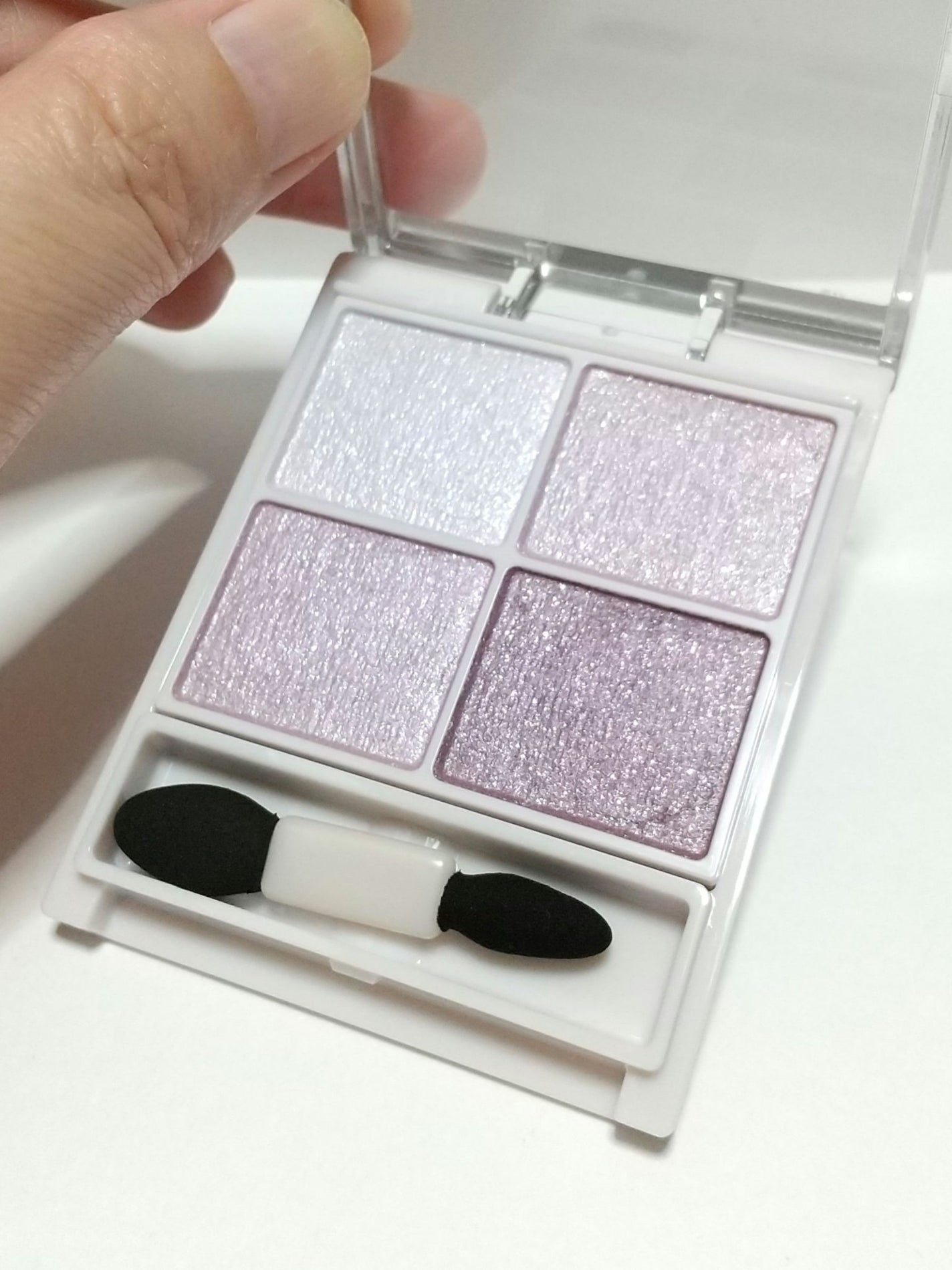 シルキースフレアイズ/キャンメイク/アイシャドウパレットを使ったクチコミ(2枚目)