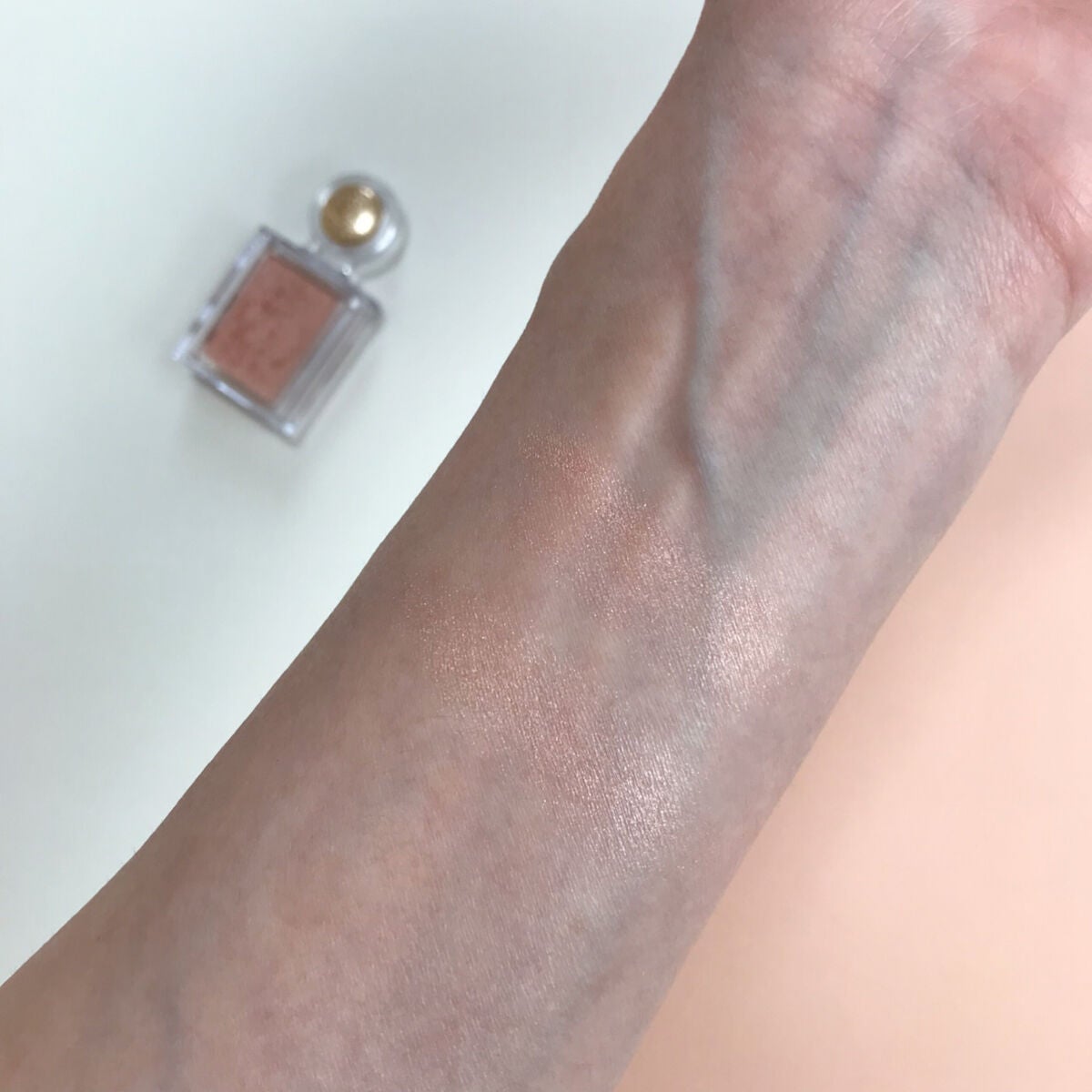 シャドーカスタマイズ/MAJOLICA MAJORCA/単色アイシャドウを使ったクチコミ(4枚目)