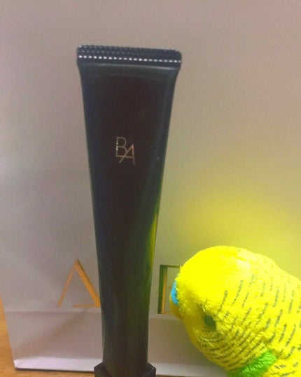 B.A B.A. ザ アイクリームのクチコミ「リニューアルしてしまったw
パッケージ的には前の方がよかった。
試供品しか使ったことない.....」(1枚目)