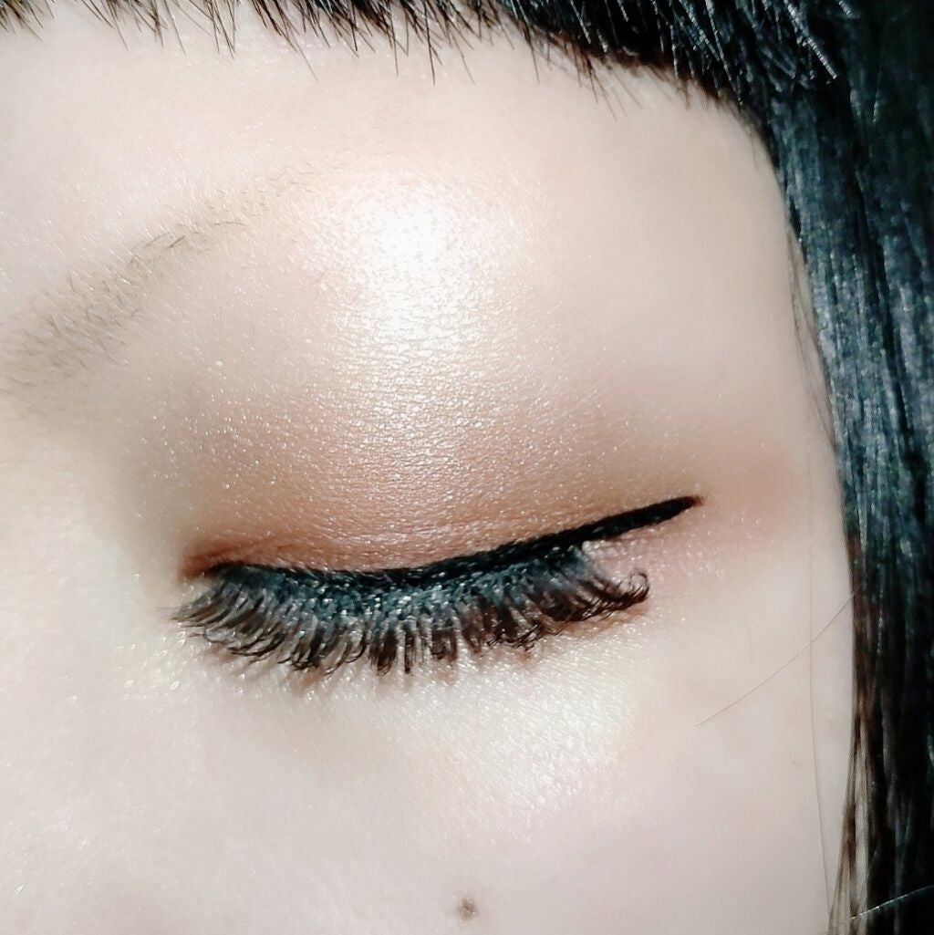 トーンアップアイシャドウ/CEZANNE/アイシャドウパレットを使ったクチコミ(3枚目)