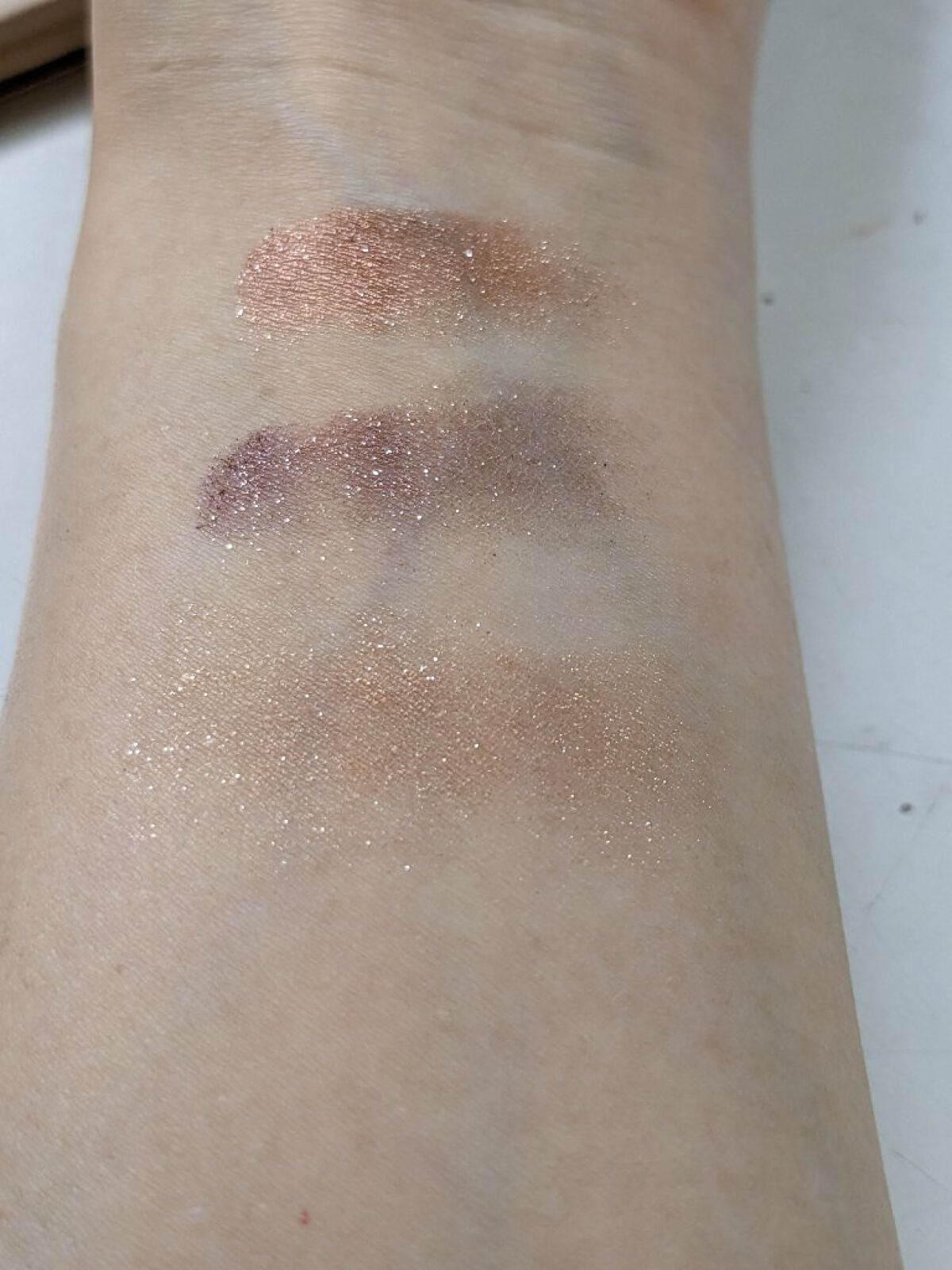 FOMIXシークレットトライカラーアイシャドウ/gecomo/アイシャドウパレットを使ったクチコミ（2枚目）