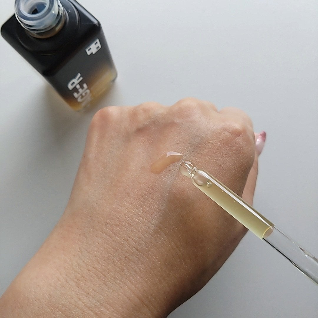 グルタチオングロウアンプル/MEDICUBE/美容液を使ったクチコミ(2枚目)