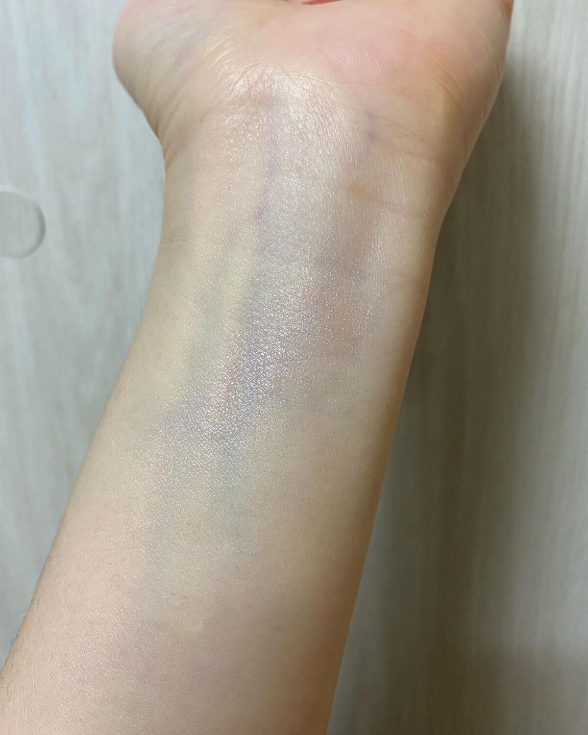 はっち on LIPS 「発売前から巷で騒がれておりました、セザンヌのパールグロウニュア..」(3枚目)