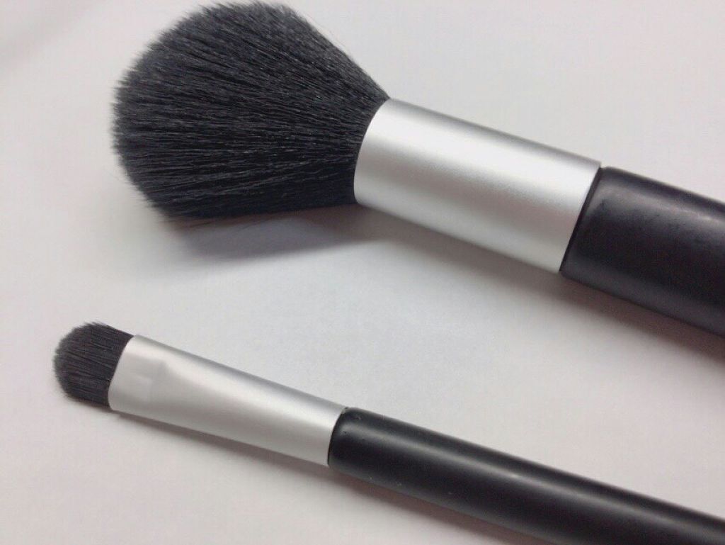 春姫 アイシャドウブラシ/DAISO/メイクブラシを使ったクチコミ（1枚目）