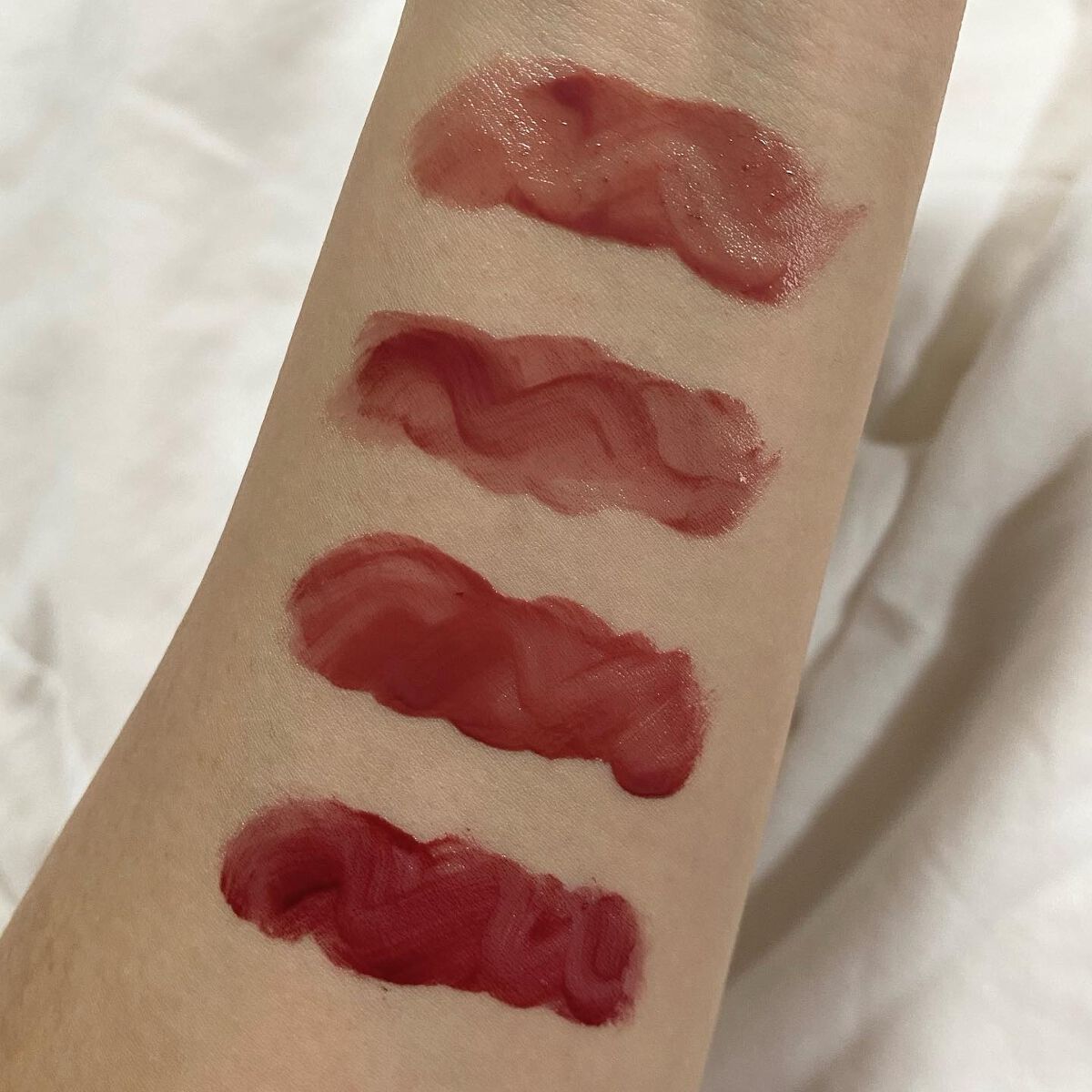 ジューシーラスティングティント/rom&nd/リップティントを使ったクチコミ（3枚目）