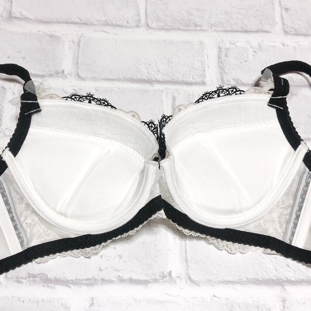 エステル ブラジャー/Risa Magli/ナイトブラを使ったクチコミ(4枚目)