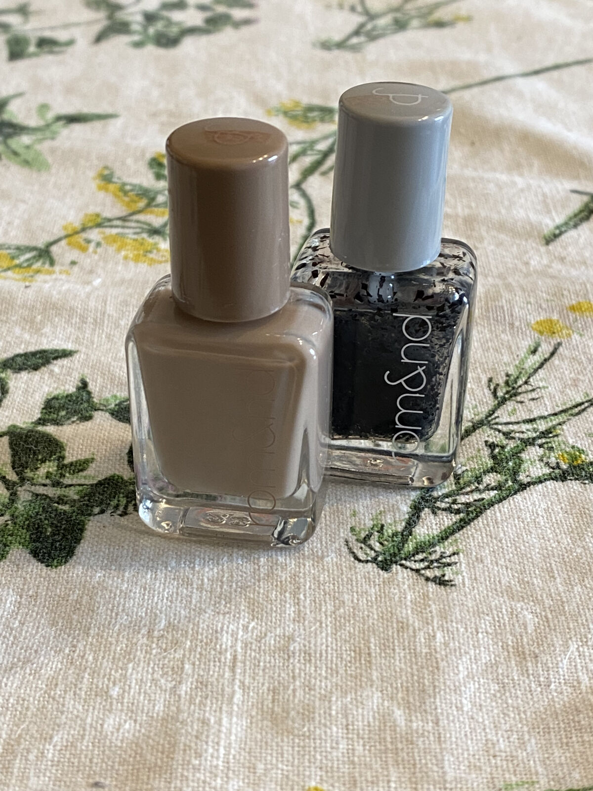 ムードペブルネイル/rom&nd/マニキュアを使ったクチコミ（1枚目）