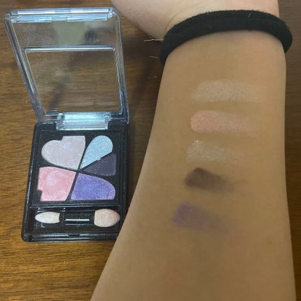 ピュアビッグアイズ VI221/インテグレート/アイシャドウパレットの画像