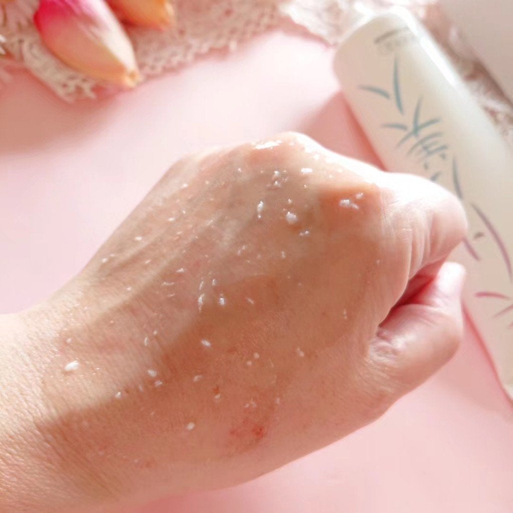 美白乃美人ピーリングジェル/ブレーンコスモス/ピーリングを使ったクチコミ(4枚目)