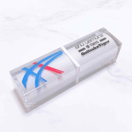 ルージュ アンリミテッド ラッカーシャイン フレーム チェーサー(限定)/shu uemura/口紅を使ったクチコミ(2枚目)