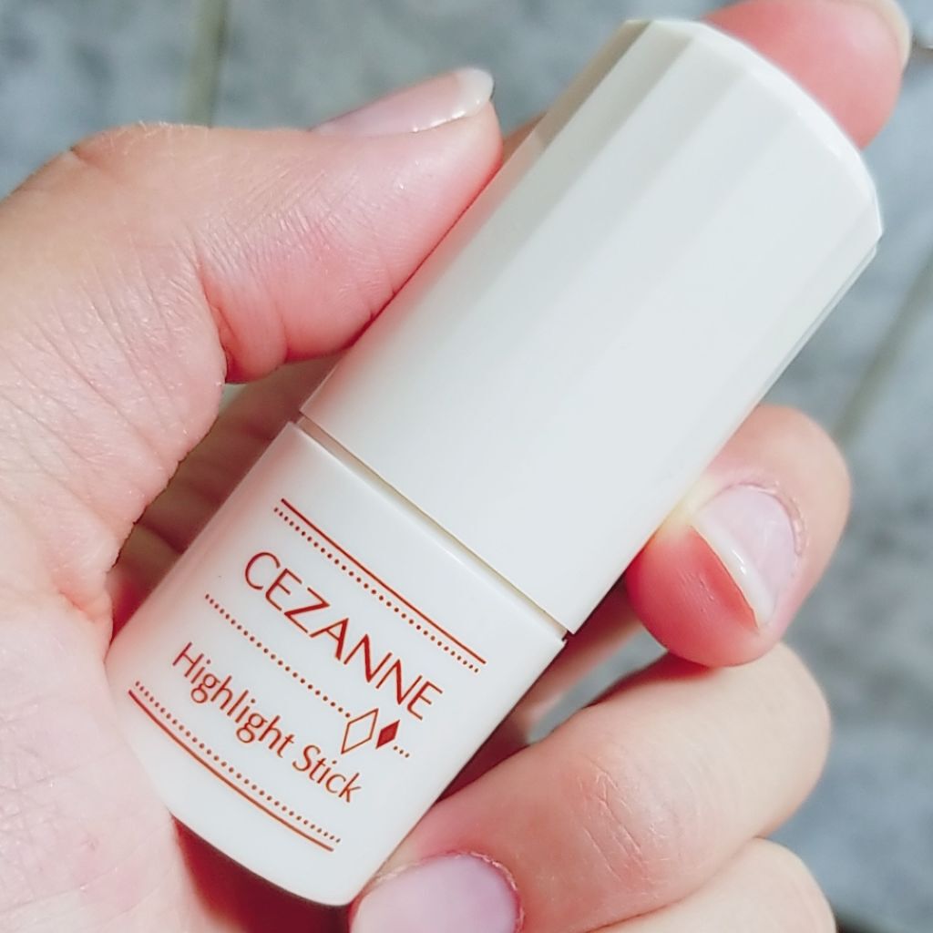 ハイライトスティック 01 パール入りホワイト/CEZANNE/スティックハイライトを使ったクチコミ（1枚目）