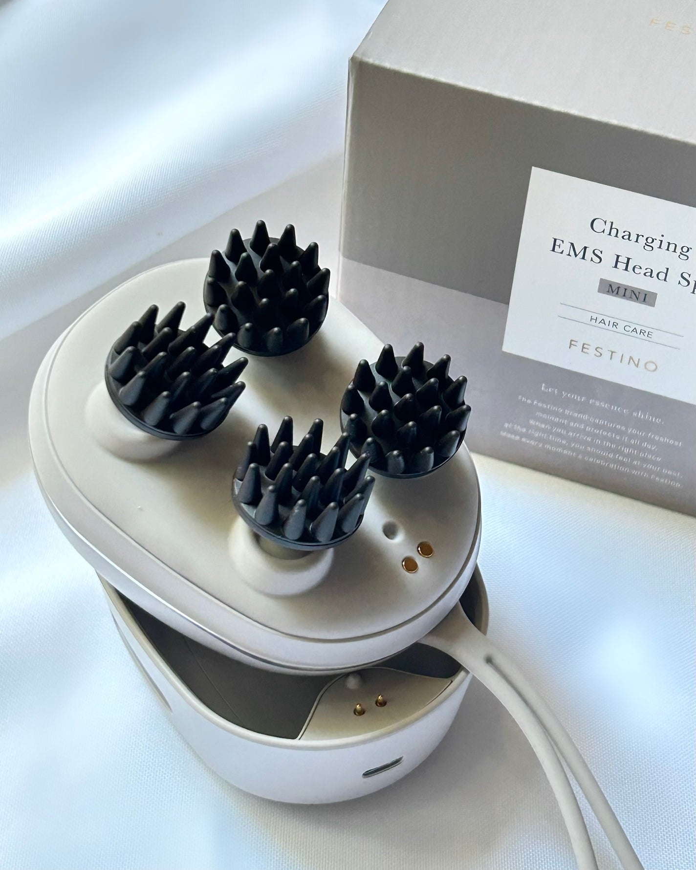 充電式EMSヘッドスパ ミニ/FESTINO/ヘッドマッサージャーを使ったクチコミ(2枚目)