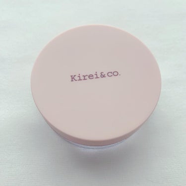 フィニッシングパウダー シルキーマット/Kirei&co./ルースパウダーを使ったクチコミ（2枚目）