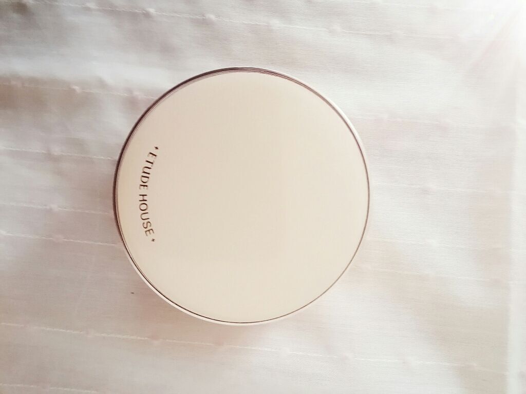 リアルパウダー クッション SPF50+/PA+++/ETUDE/クッションファンデーションを使ったクチコミ(1枚目)