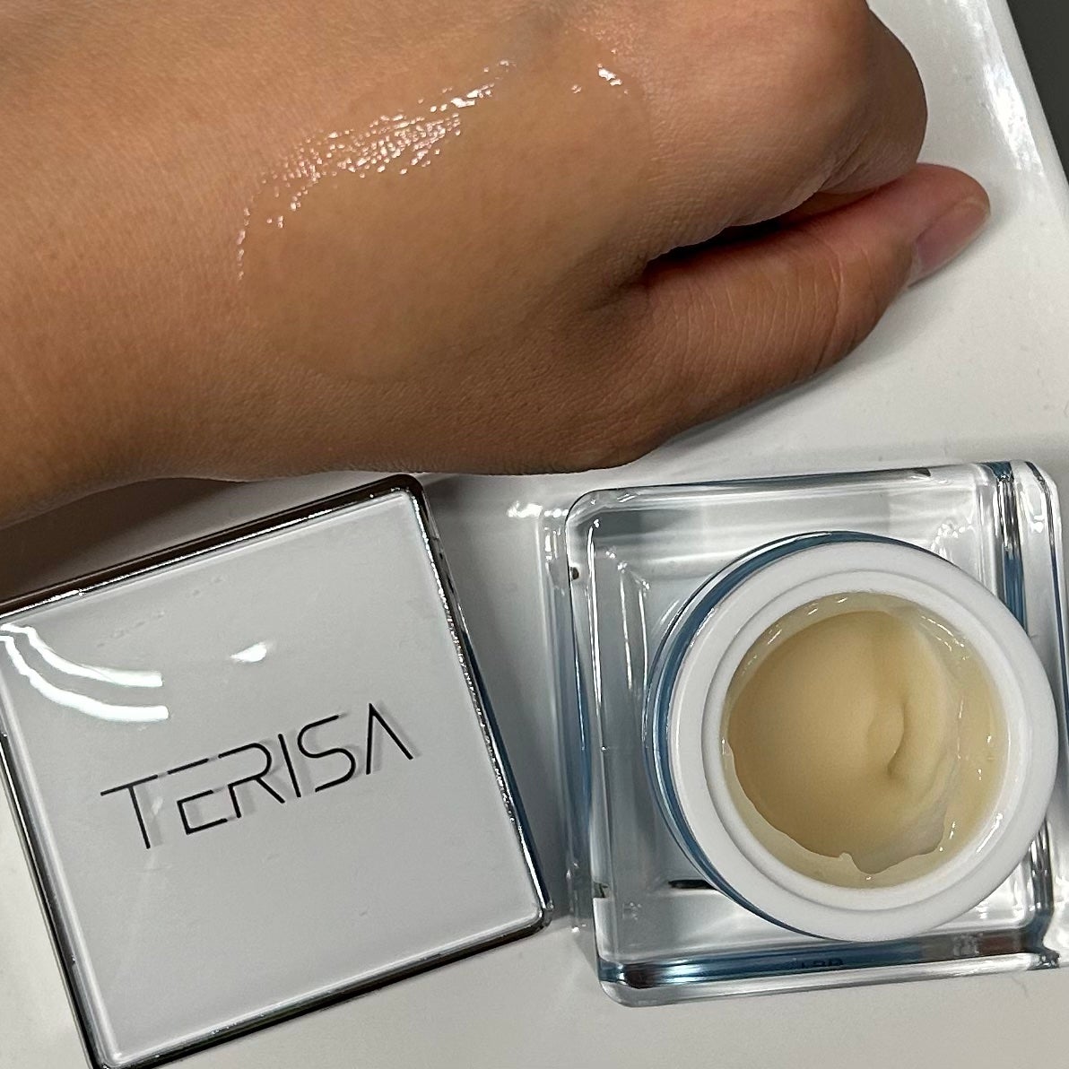 ブライトニングアイクリーム/TERISA/アイケア・アイクリームを使ったクチコミ(5枚目)
