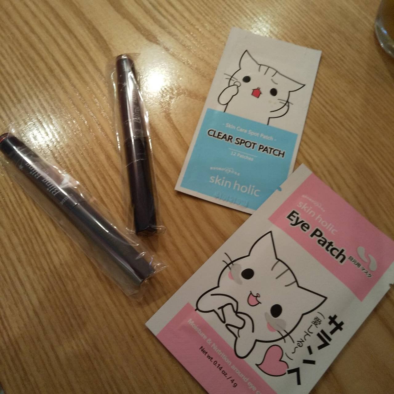 キラキラ アイシャドウ/ETUDE/スティックアイシャドウを使ったクチコミ(2枚目)