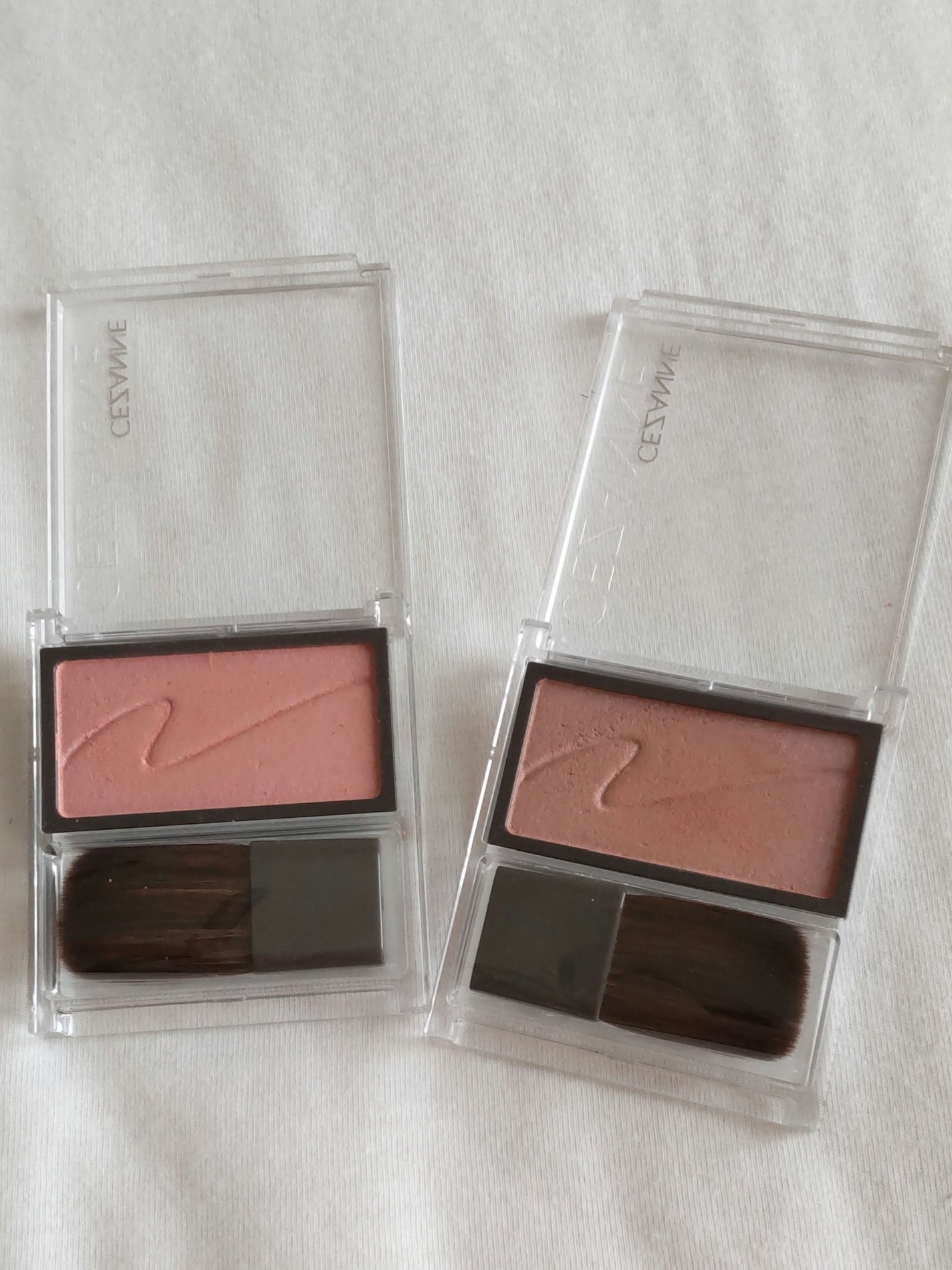 チークブラッシュ/CEZANNE/パウダーチークを使ったクチコミ(1枚目)