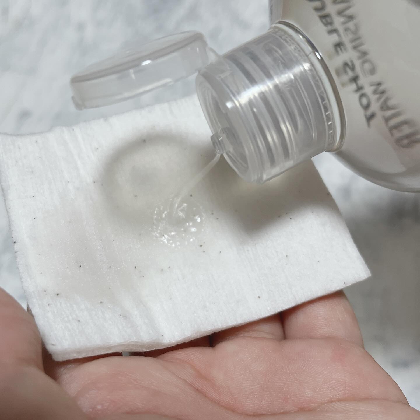 ダブルショットクレンジングウォーター/LUOKI/クレンジングウォーターを使ったクチコミ（2枚目）