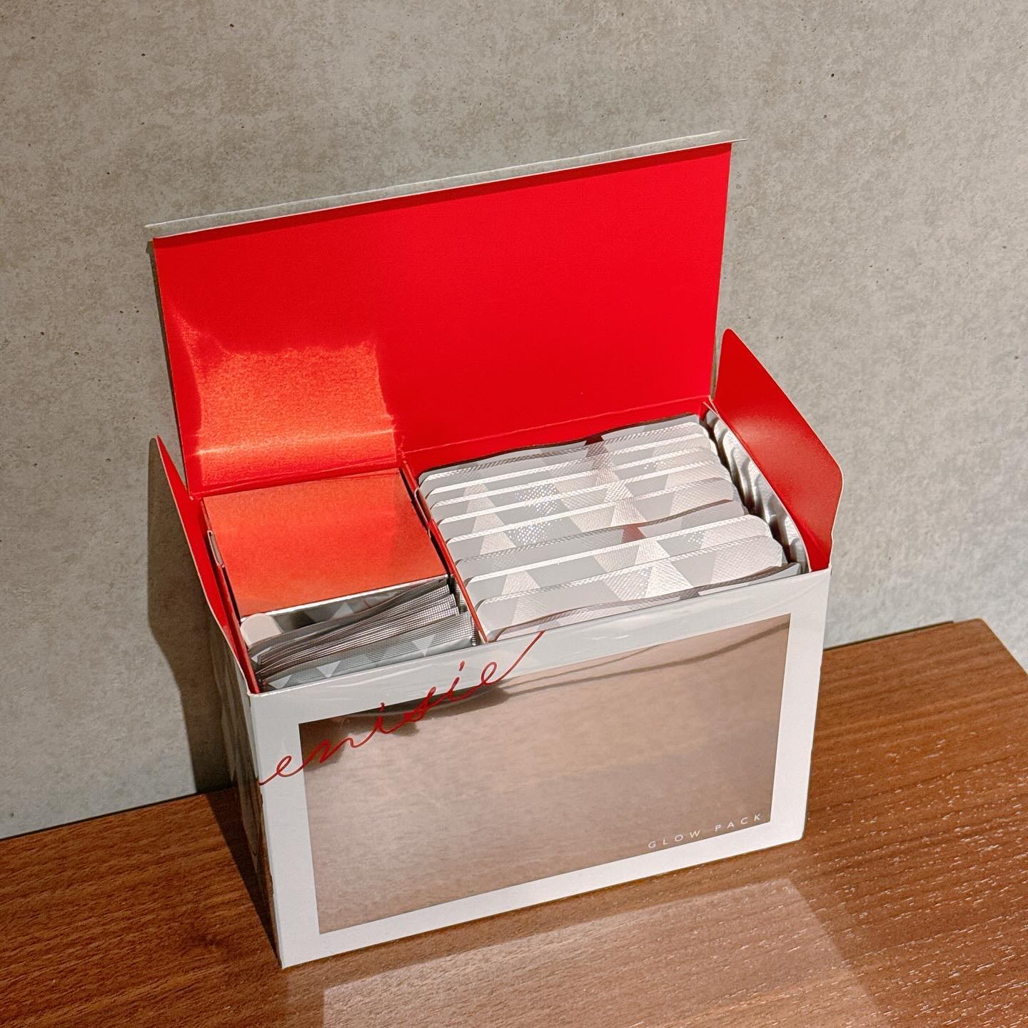 エニシーグローパック/enisie/シートマスク・パックを使ったクチコミ（2枚目）