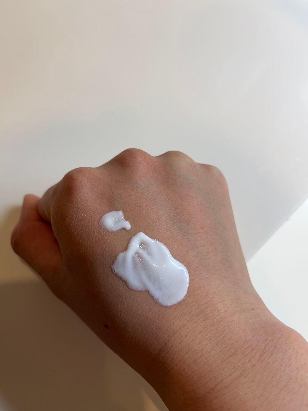 アンブリオリス モイスチャークリーム/アンブリオリス/フェイスクリームを使ったクチコミ(2枚目)