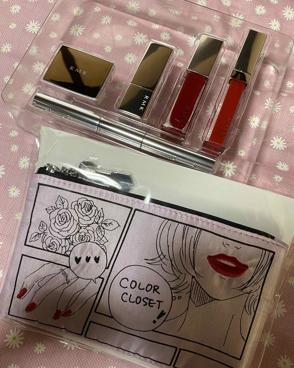ホリデールック レッドメイクアップキット 2020/RMK/メイクアップキットを使ったクチコミ(2枚目)