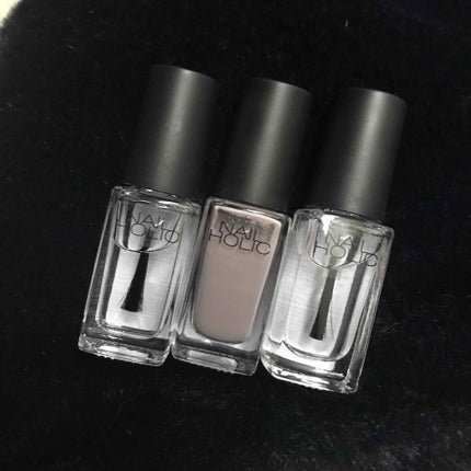 ネイルホリック Classic color/ネイルホリック/マニキュアを使ったクチコミ(2枚目)