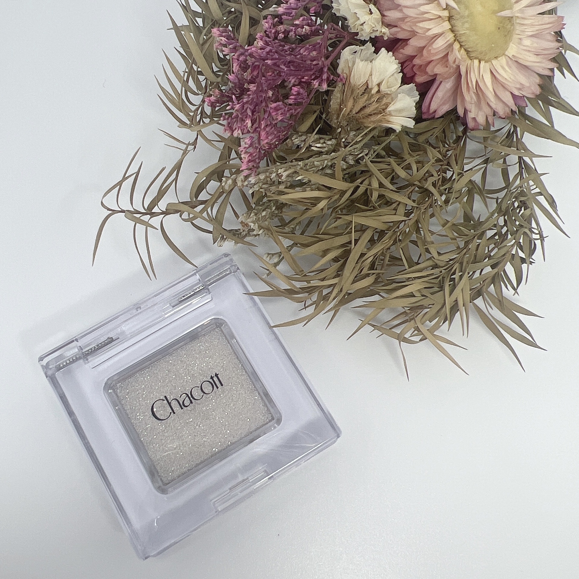 マルチカラーバリエーション スパークル SP06/チャコット・コスメティクス/単色アイシャドウを使ったクチコミ（1枚目）