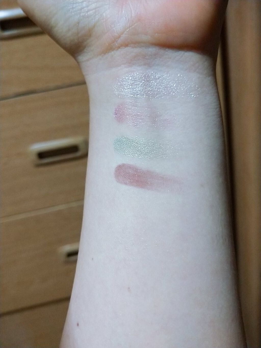 リラクシーアイシャドウ/GENE TOKYO/アイシャドウパレットを使ったクチコミ(3枚目)