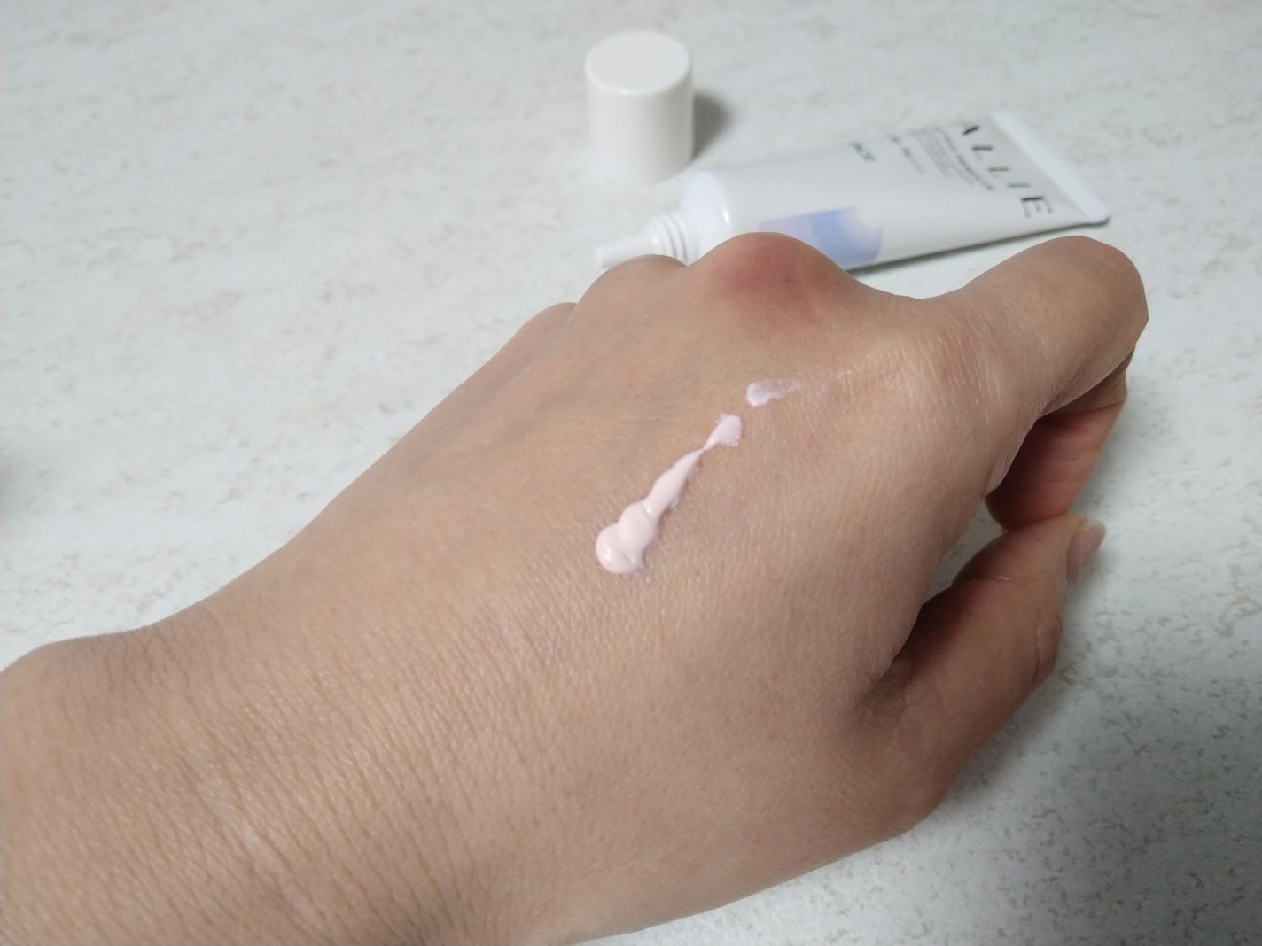 アリィー クロノビューティ ラスティングプライマーUV/アリィー/日焼け止めジェルを使ったクチコミ(3枚目)