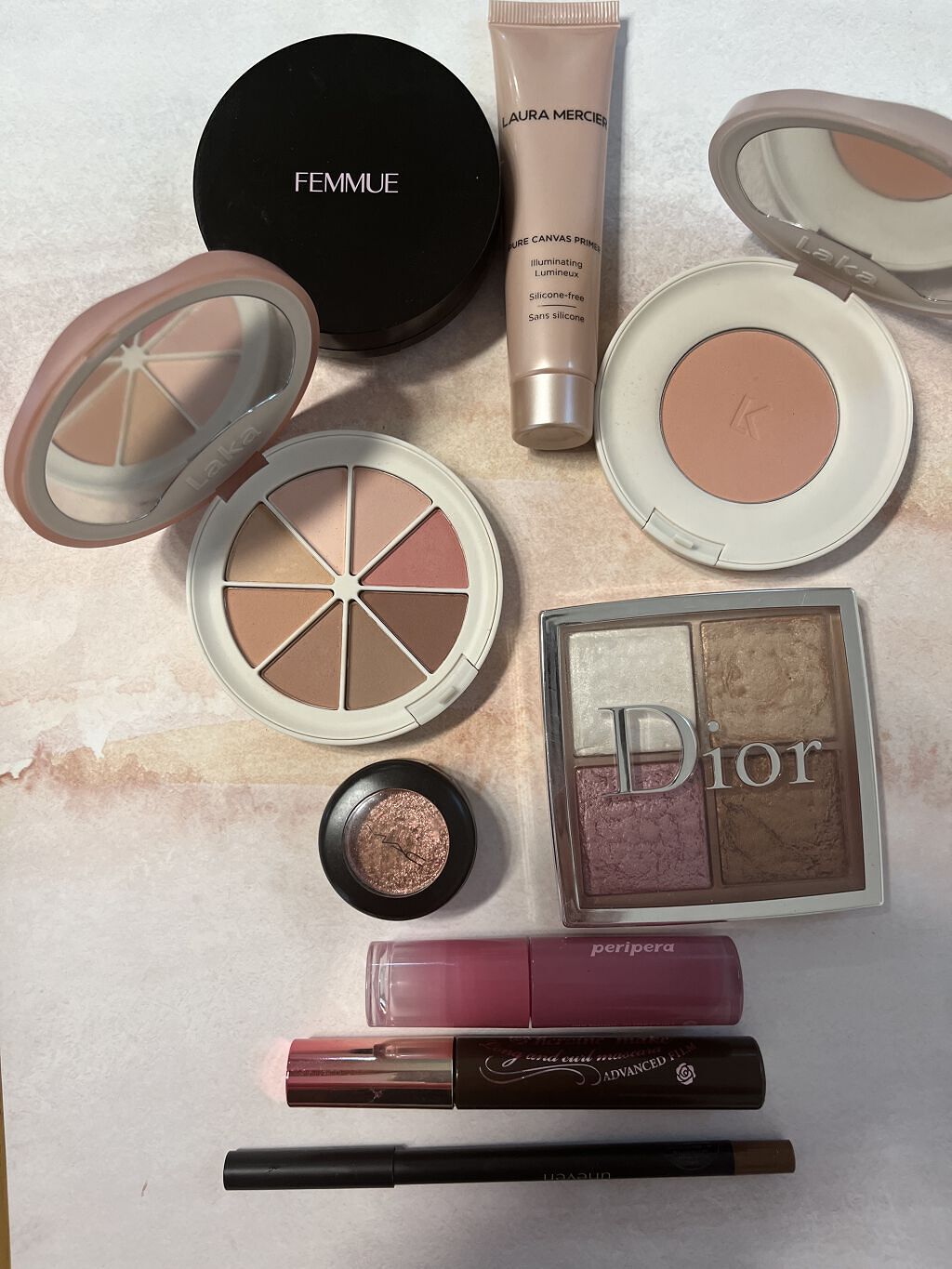 エバーグロウクッション SPF25 PA++/FEMMUE/クッションファンデーションを使ったクチコミ（1枚目）