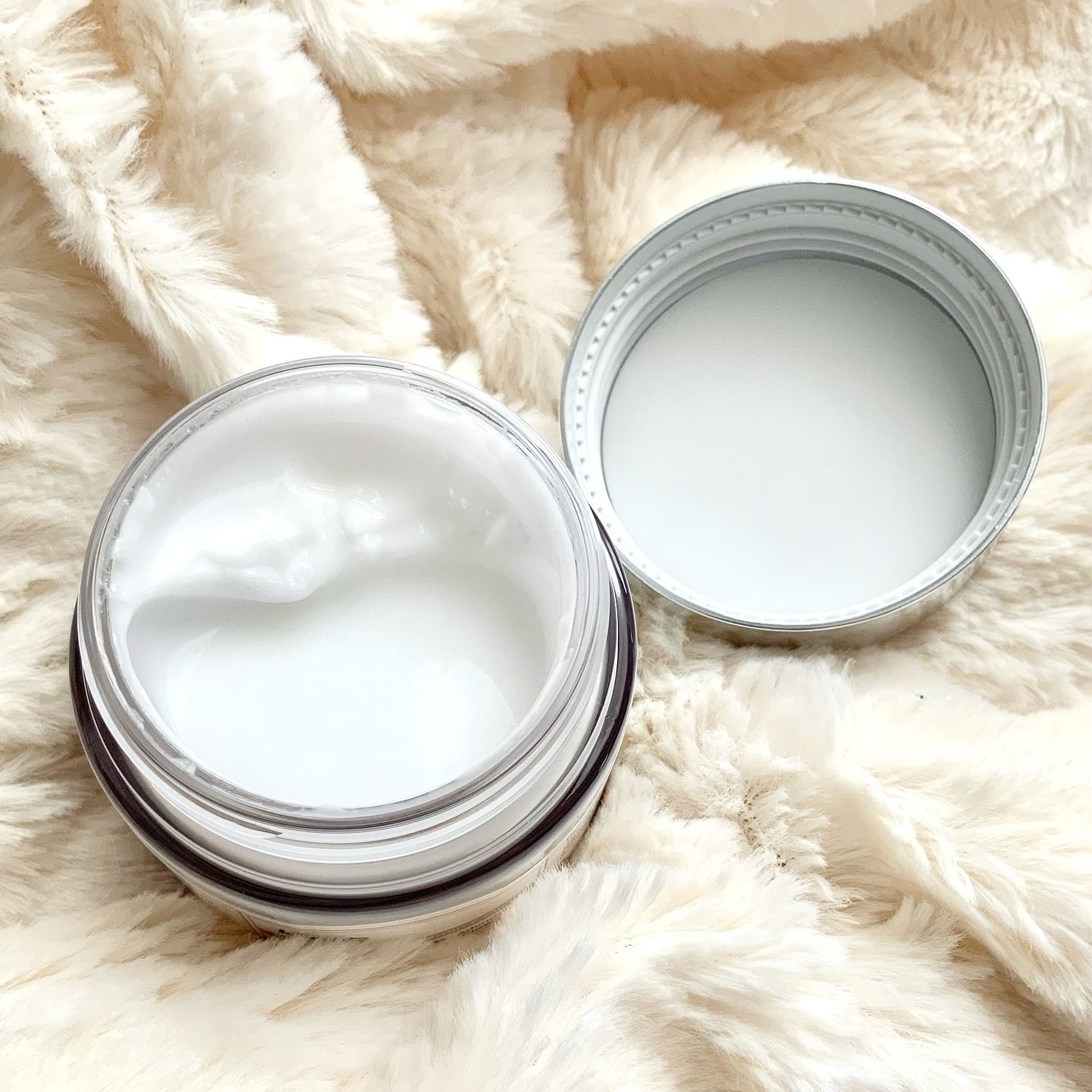 フレッシュリージュースドビタミンチャージングセラム(30ml)/Klairs/美容液を使ったクチコミ(5枚目)