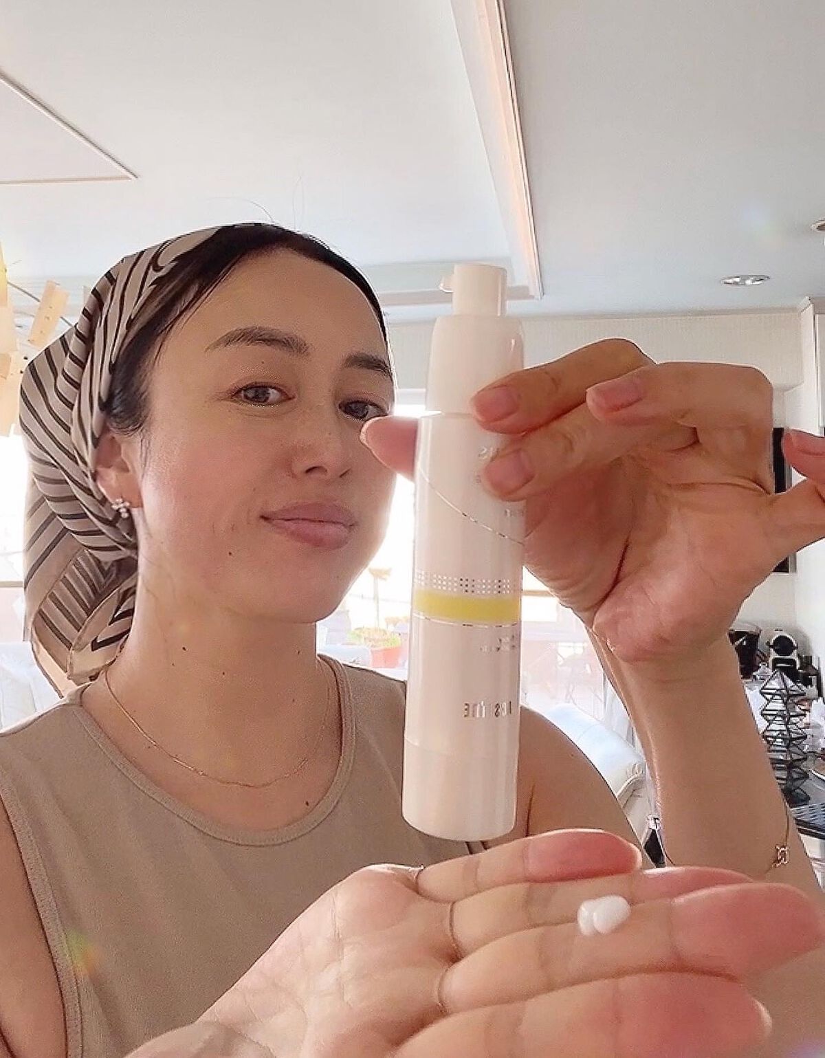 Miwa Kamise on LIPS 「2023年夏スキンケア:リペアセラム🌻🕶️⛱️🧴これ1本使いき..」(3枚目)