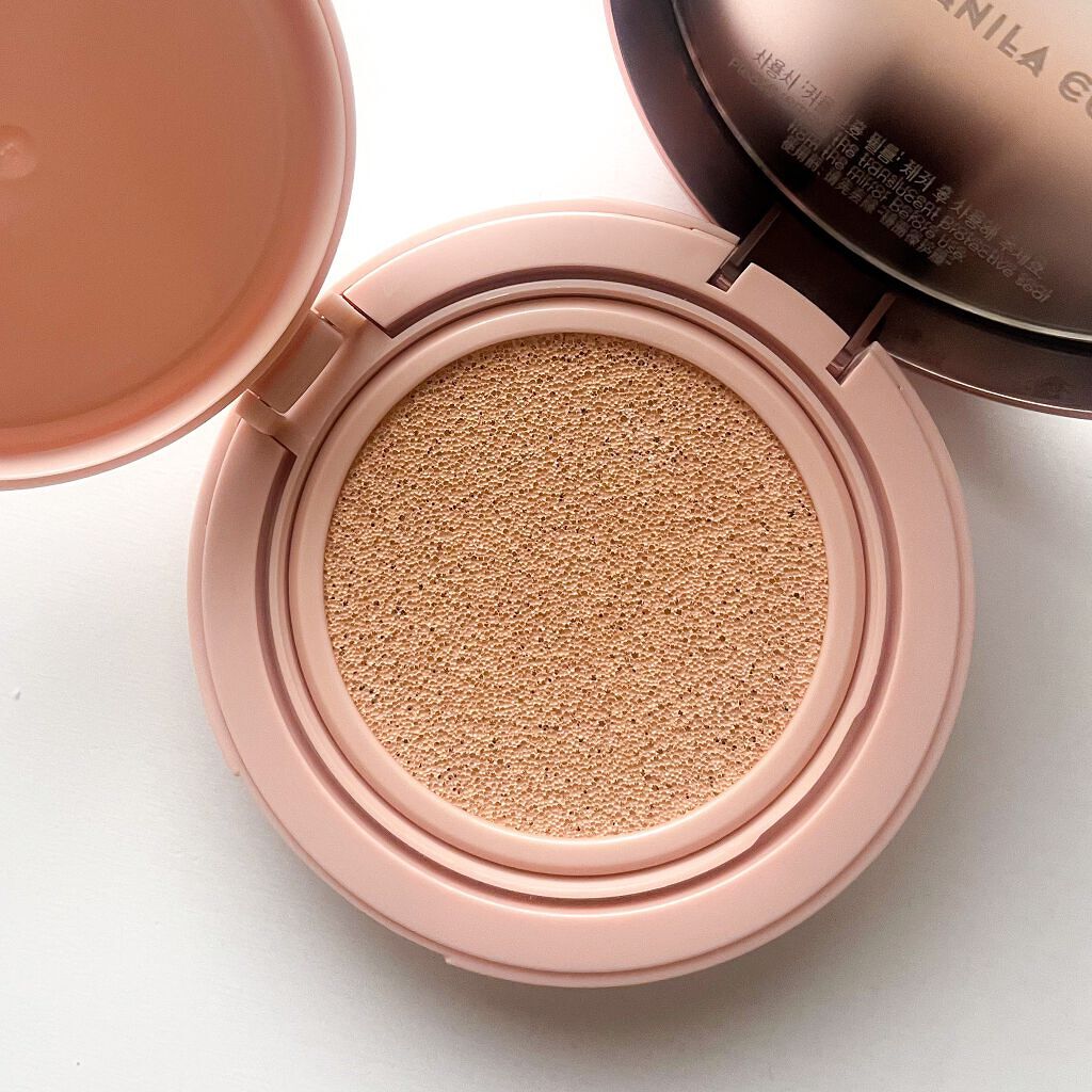 BANILA CO カバーリシャス グロウフィット クッションのクチコミ「banilaco カバーリシャス グローフィットクッション◡̈*♚‧*˚✩‧₊˚
この間バニラ.....」（3枚目）