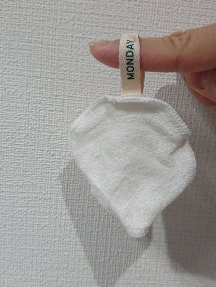 THE BODY SHOP リユーサブル バンブーコットンパッドのクチコミ「ボディショップで、おもしろいものを見つけたので購入してみました。
リユーサブル バンブーコッ.....」(3枚目)