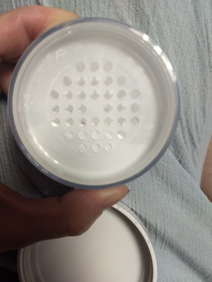 オイルブロックパウダー/ettusais/ルースパウダーを使ったクチコミ(4枚目)