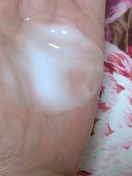 BOTANISTボタニカルクレンジングミルク(ネクタリン&ゼラニウムの香り)/BOTANIST/ミルククレンジングを使ったクチコミ(4枚目)