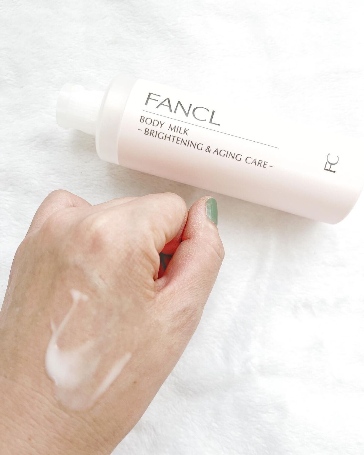 ボディミルク ブライトニング&エイジングケア<医薬部外品>/ファンケル/ボディミルクを使ったクチコミ(3枚目)