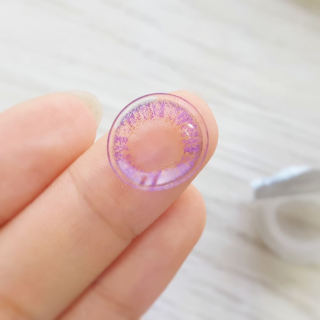 フラワーアイズ ワンデー クロッシェ/株式会社ビューフロンティア/ワンデー(1DAY)カラコンを使ったクチコミ(4枚目)