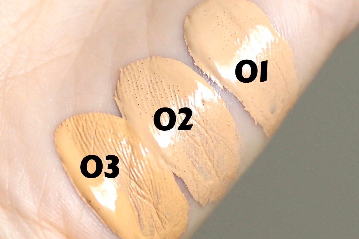 スキンフィット ファンデーション/LionWell(ライオンウェル)/リキッドファンデーションを使ったクチコミ(3枚目)