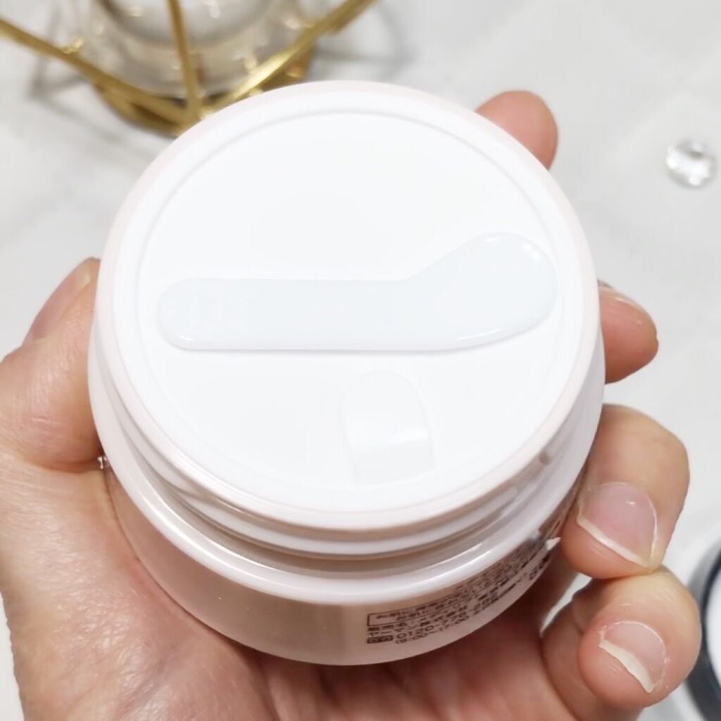 メディリフト ニードルリフトクリーム/YA-MAN TOKYO JAPAN/フェイスクリームを使ったクチコミ（2枚目）