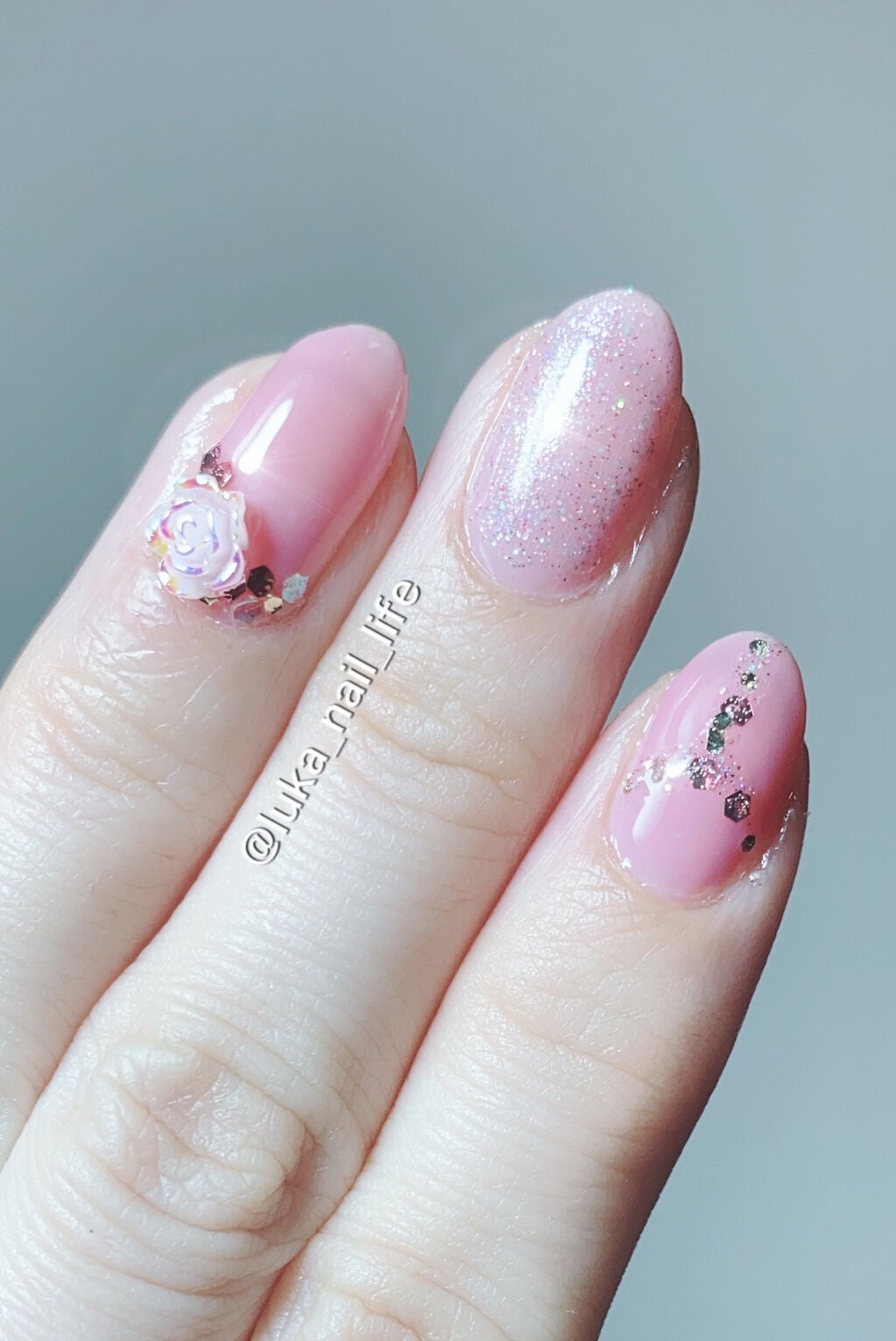 カラフルネイルズ/キャンメイク/マニキュアを使ったクチコミ(2枚目)