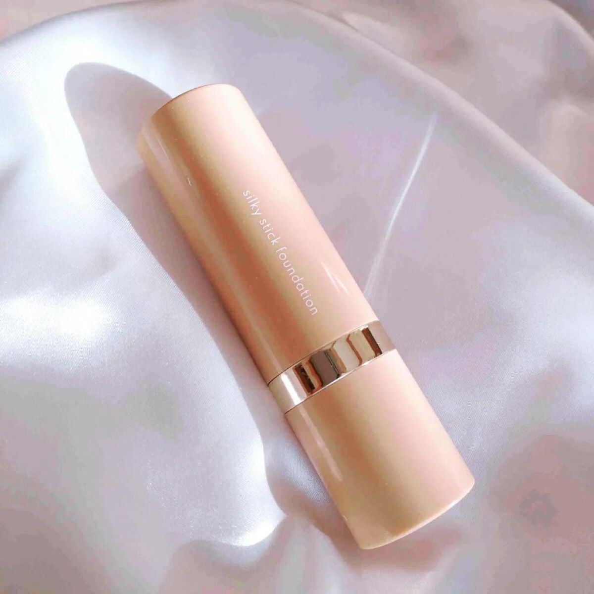 シルキースティックファンデーション/KAMIKA/その他ファンデーションを使ったクチコミ(2枚目)