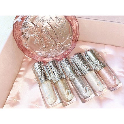 フラワーノーズ スワンバレエシリーズ リキッドアイシャドウ/FlowerKnows/リキッドアイシャドウを使ったクチコミ(1枚目)