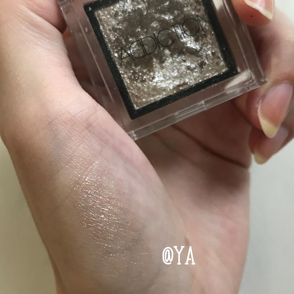 アディクション ザ アイシャドウ スパークル/ADDICTION/単色アイシャドウを使ったクチコミ（3枚目）