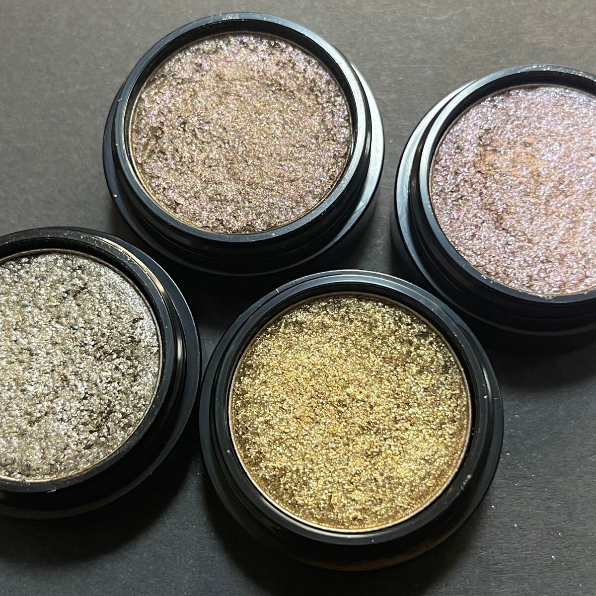 セルフィーフィックスピグメント/Witch's Pouch/単色アイシャドウを使ったクチコミ(9枚目)