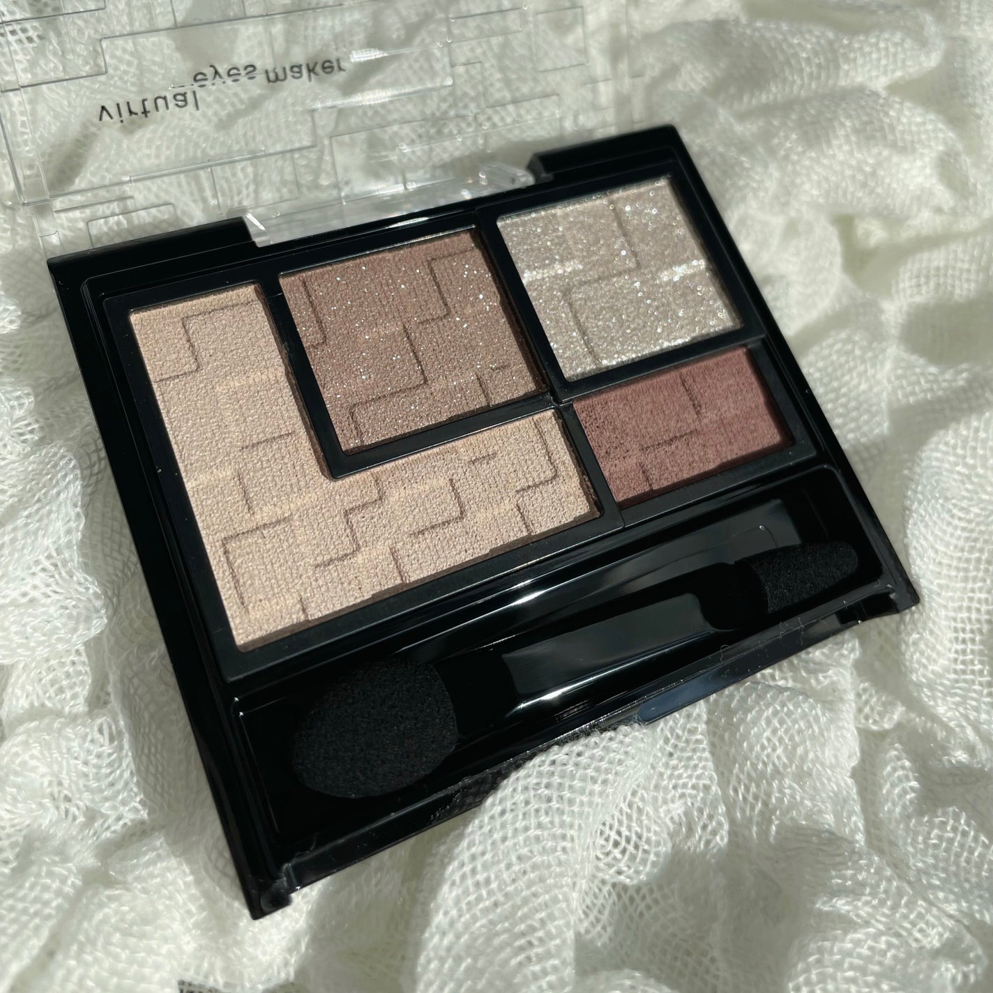 バーチャルアイズメイカー/KATE/アイシャドウパレットを使ったクチコミ(4枚目)