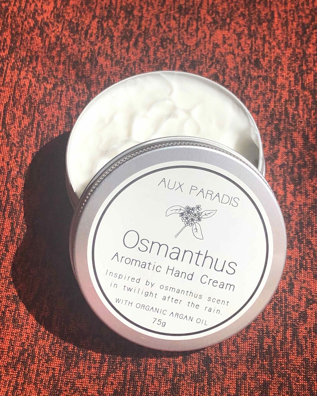 アロマティック ハンドクリーム #07 Osmanthus/AUX PARADIS/ハンドクリームを使ったクチコミ（2枚目）
